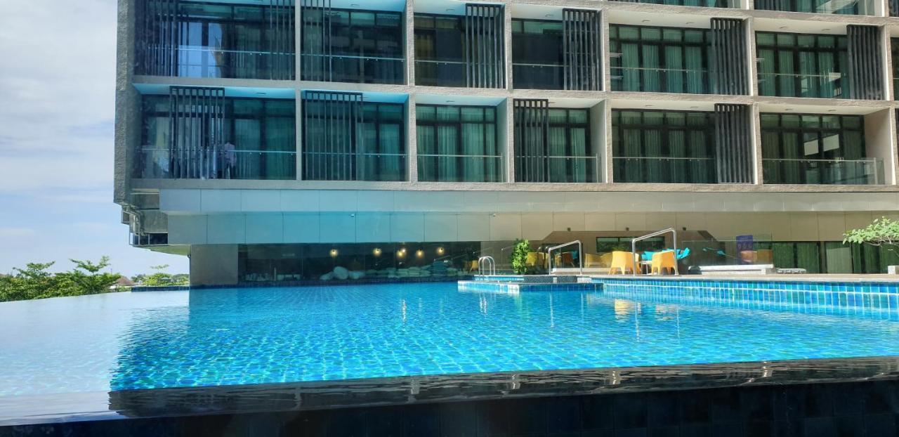 Elegant Living @ Riverson Soho Kota Kinabalu Exterior photo